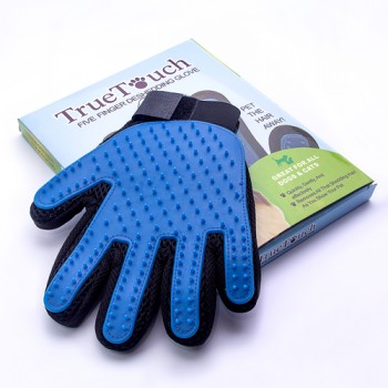True Touch перчатка для вычесывания шерсти домашних животных